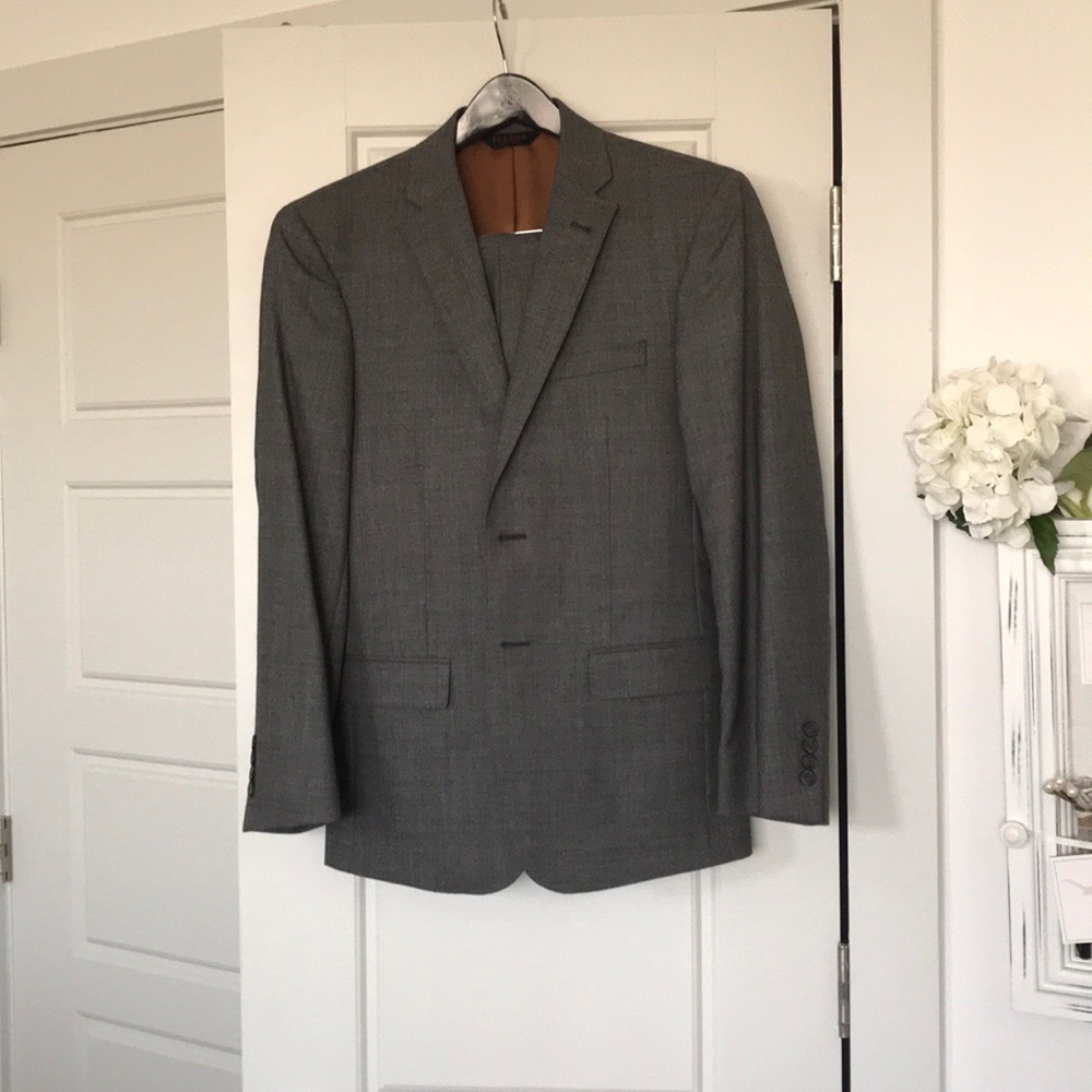 Men’s Slim Fit Suit